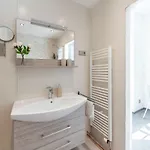 Apartmán Slavikova 11 *