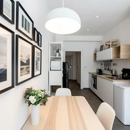 Apartment Slavikova 11 Prag